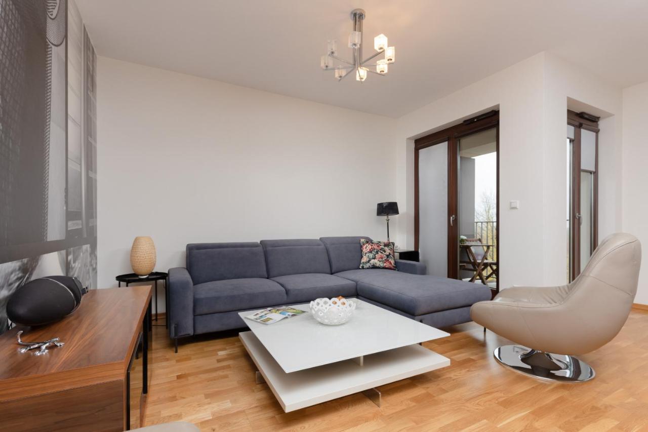 Warsaw Srodmiescie Apartment With Balcony By Noclegi Renters Exterior photo