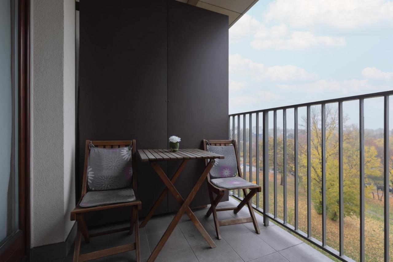 Warsaw Srodmiescie Apartment With Balcony By Noclegi Renters Exterior photo