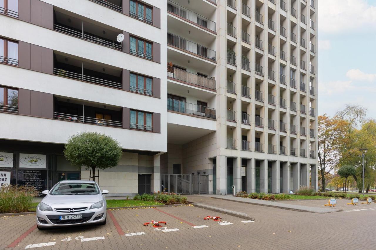 Warsaw Srodmiescie Apartment With Balcony By Noclegi Renters Exterior photo